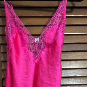 Pink chemise